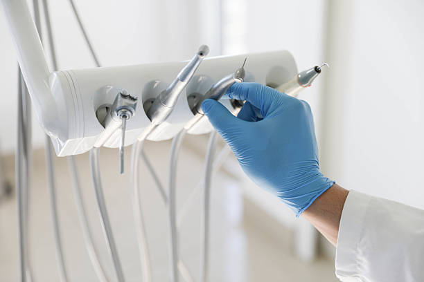 Professional Tooth Extraction technician working in Shafer, MN